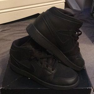 Jordan AJ 1 Mid (GS)